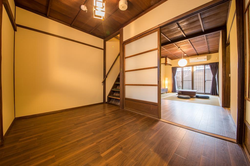 Entrance Life Enmachi By Japaning Villa Kyoto Exterior foto